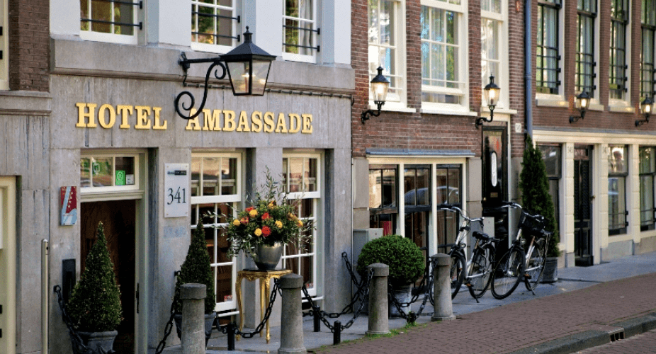 Ambassade Hotel