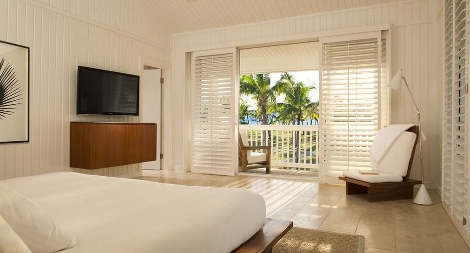 Room, 1 King Bed, Partial Ocean View (Sanctuary)