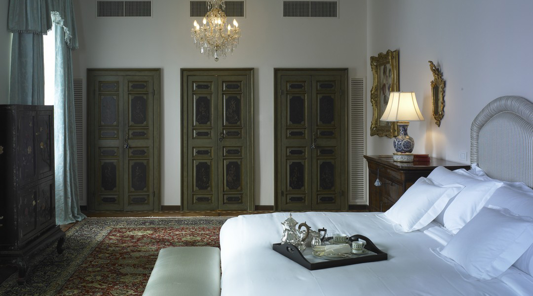 Master bedroom suite
