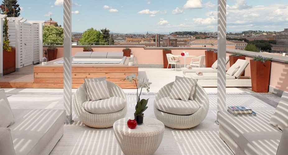 GRAND SUITE WITH 360º ROME VIEW REDLEVEL