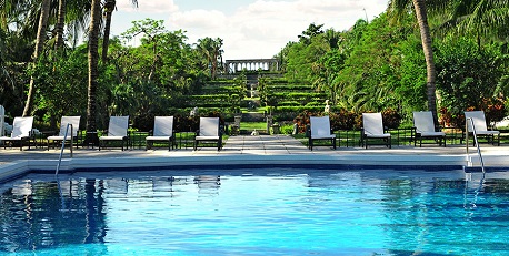 Versailles Pool