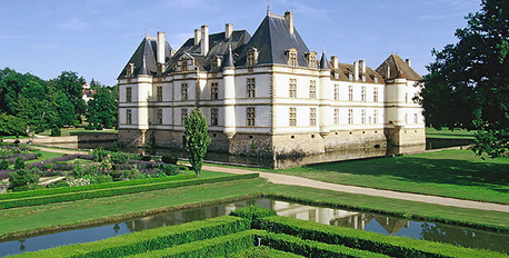 Chateau De Cormatin