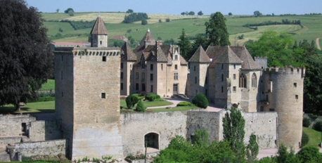 Chateau De Couches