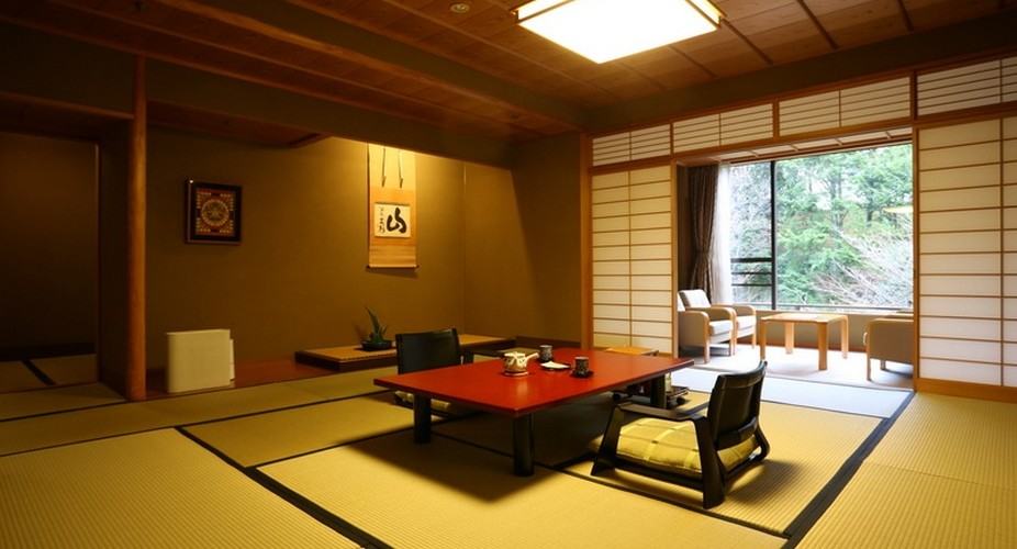 Japanese style room with open air bath (KINSEN)
