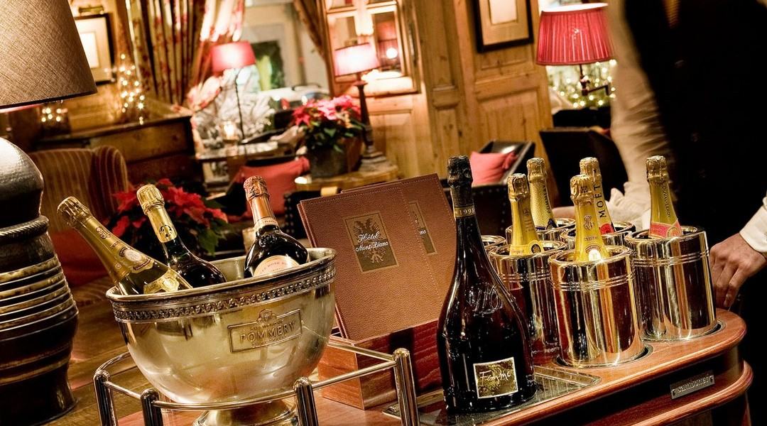 LE GEORGES CHAMPAGNE BAR