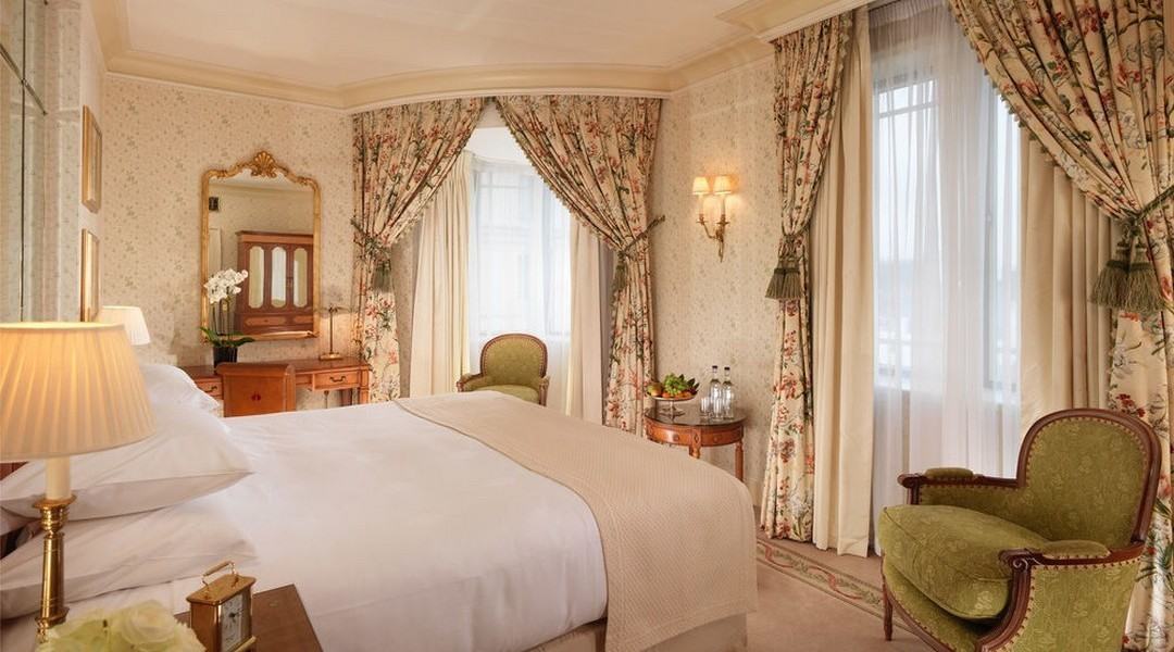 Suite, 1 King Bed (Mayfair)