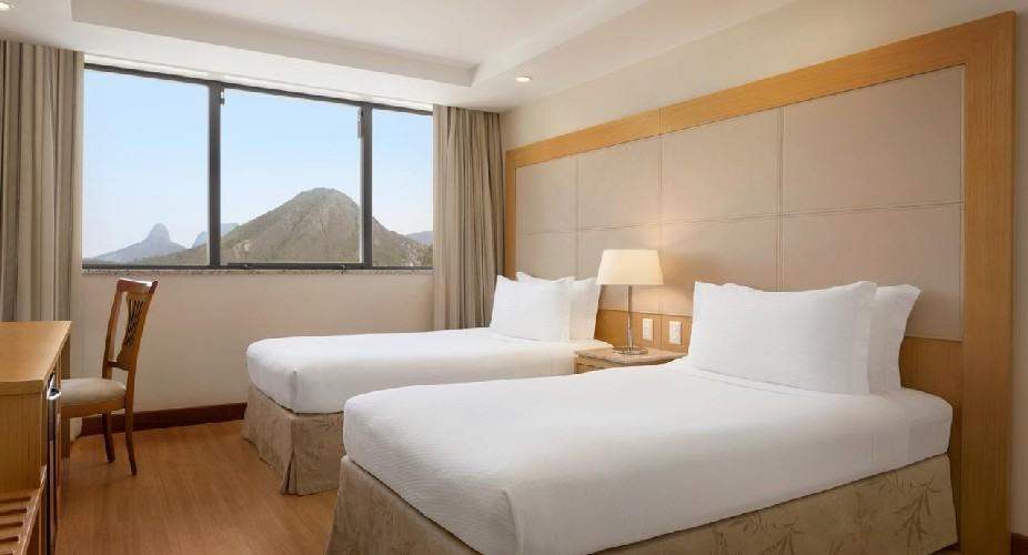 Room 2 Twin Beds Ocean Copacabana