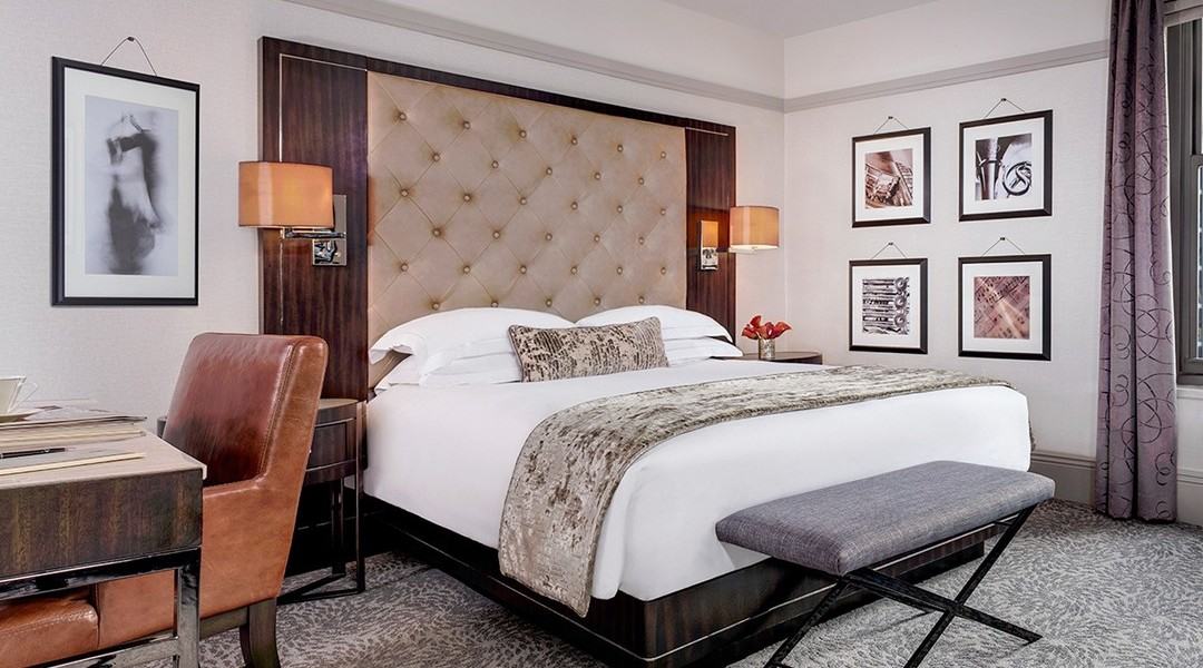 Luxury Room, 1 King Bed