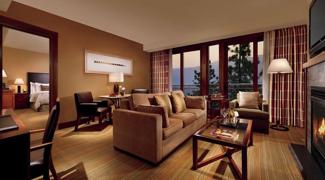 Mountain View Slopeside Suite