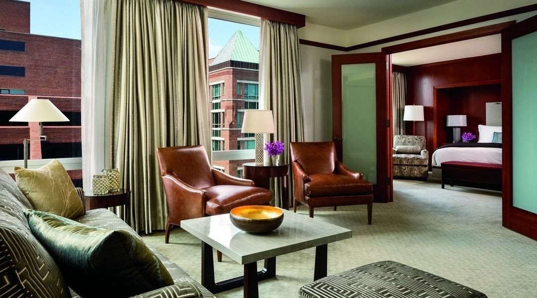 Royal Potomac Suite
