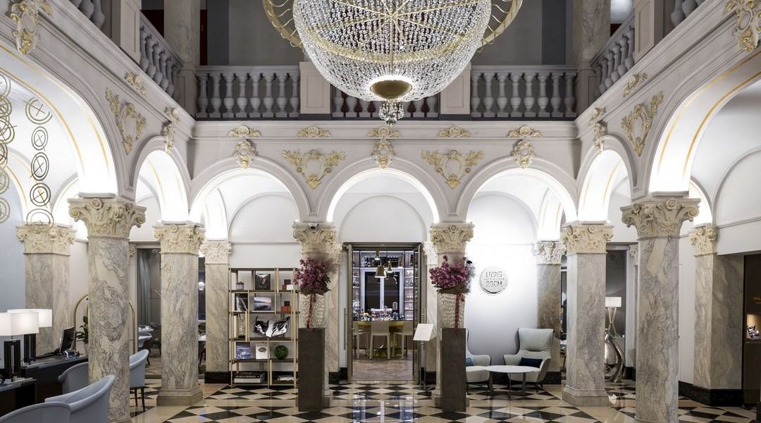 Hotel De La Paix, A Ritz-Carlton Partner Hotel