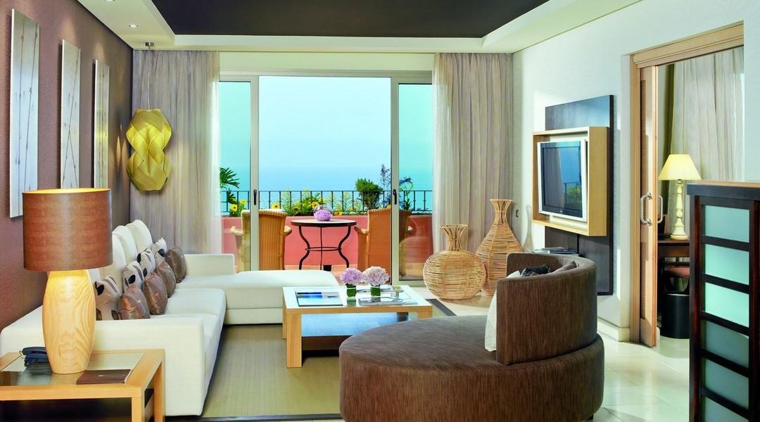 Suite 1 Bedroom Ocean View