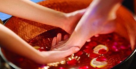 Ultimate Chocolate And Honey Pedicure 