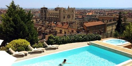 Swimming Pool & Panoramic Jacuzzi
