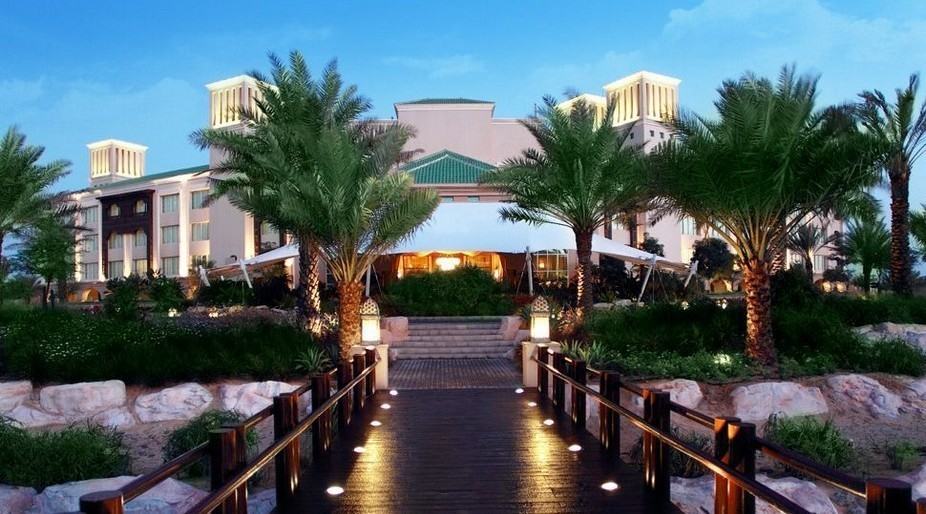 Anantara Desert Islands Resort & Spa