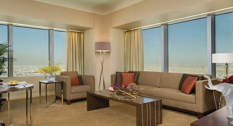 The Pearl Four Seasons Executive Suite