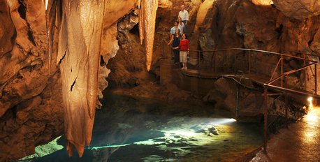 Jenolan Cave