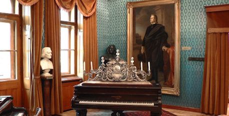 The Liszt Academy