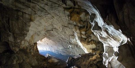 Cave of Pellumbas