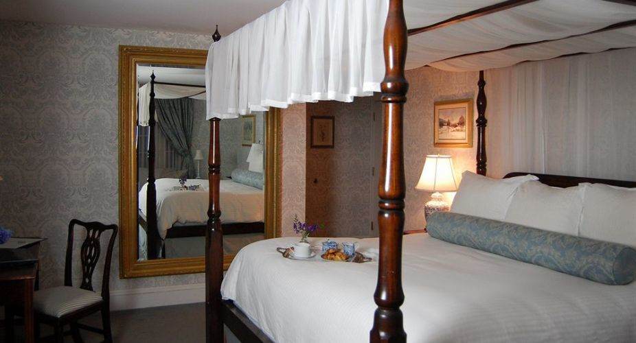 Deluxe Room,1 King Bed