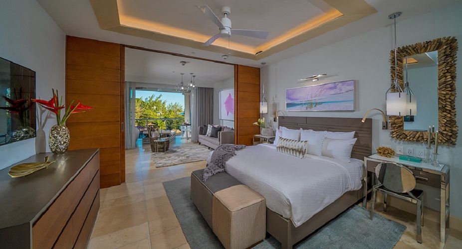 Royal Seaside Crystal Lagoon Penthouse One Bedroom Oceanview Butler Suite
