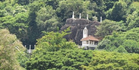 Visit Bambaragala Temple