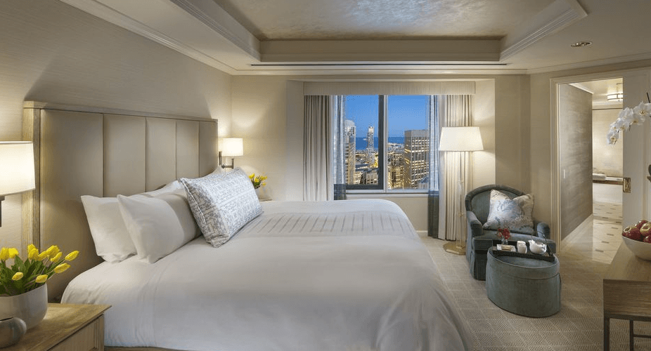 Superior Room, 1 Queen Bed, City View
